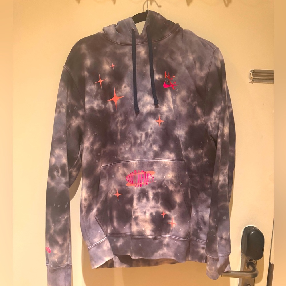 Men’s small Nike hoodie Brand New with Tags